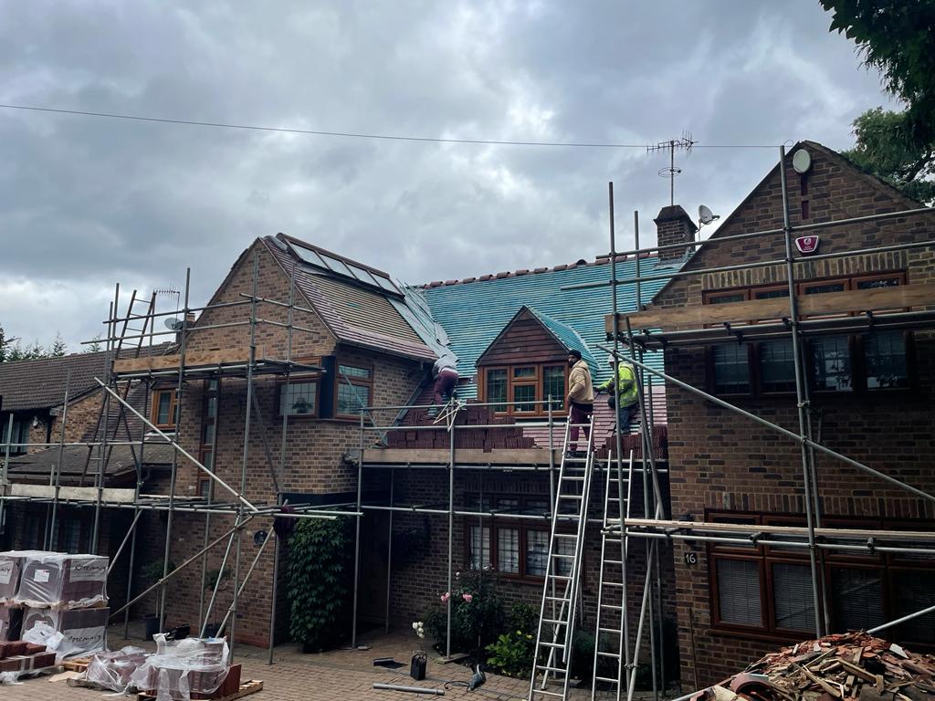 Roof repair company London Colney